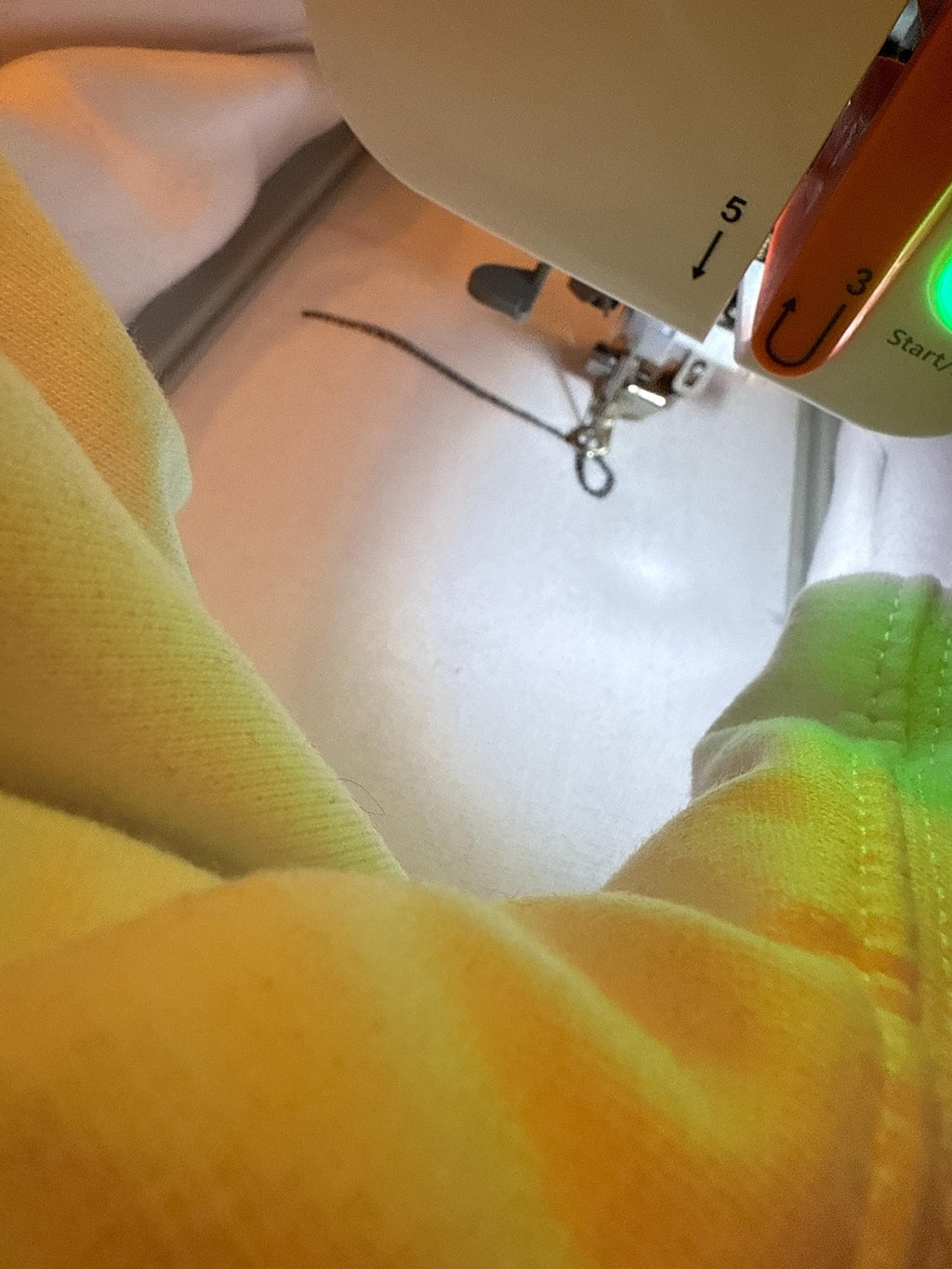 Let Them theory Jumper - embroidered sweatshirt