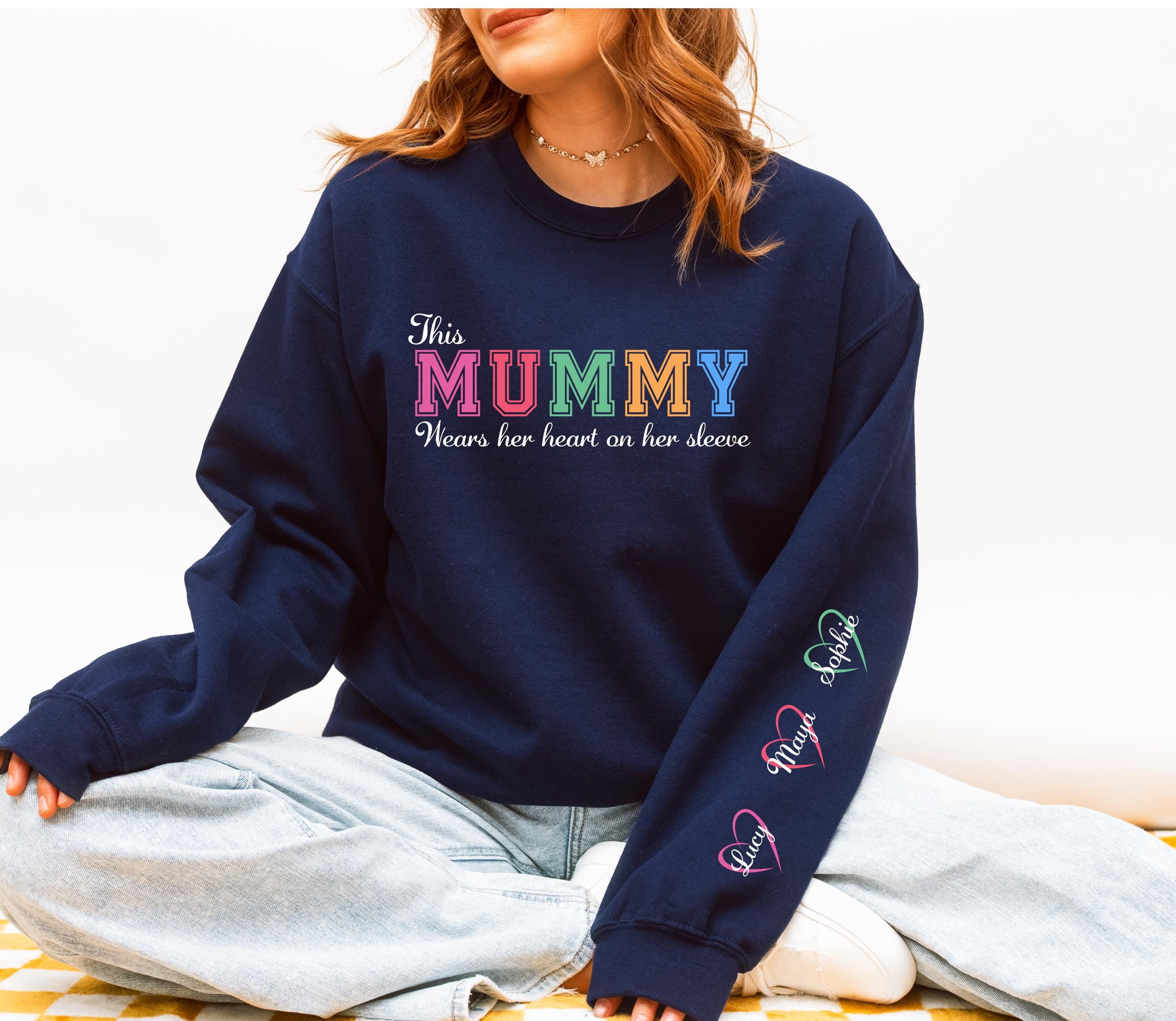 This Mummy Wears Her Heart on Her Sleeve – Personalised Mum Sweatshirt – Custom Names – Mother’s Day Gift