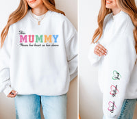 This Mummy Wears Her Heart on Her Sleeve – Personalised Mum Sweatshirt – Custom Names – Mother’s Day Gift